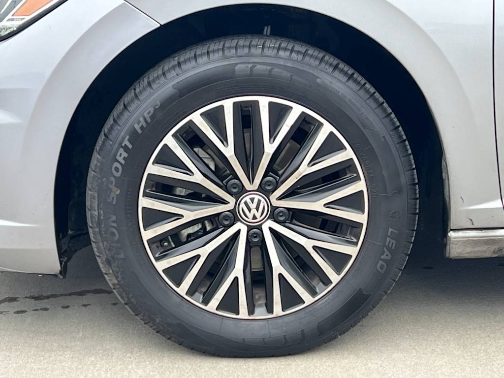 Thumbnail: 2021 Volkswagen Jetta - 8