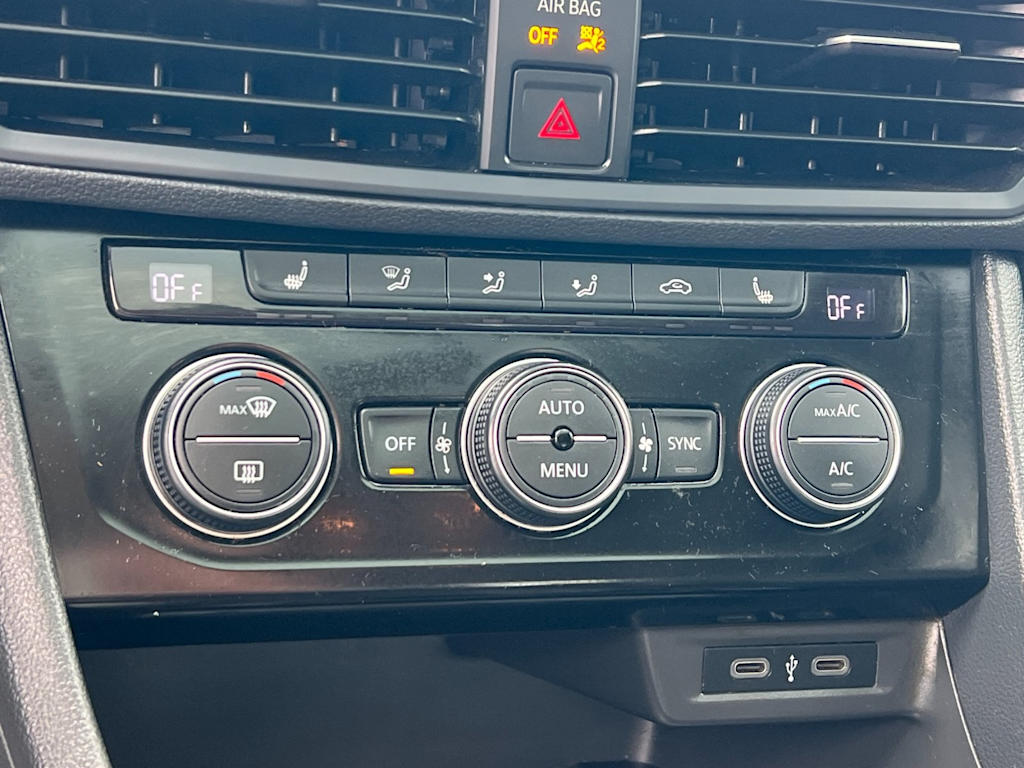 Thumbnail: 2021 Volkswagen Jetta - 26