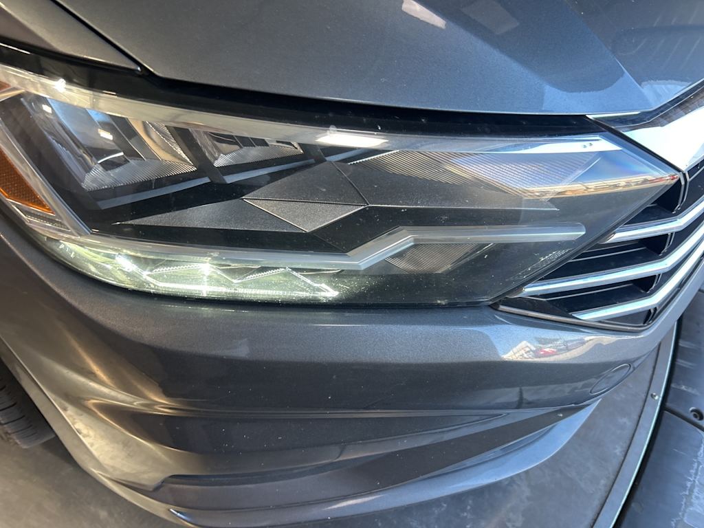 Thumbnail: 2020 Volkswagen Jetta - 14