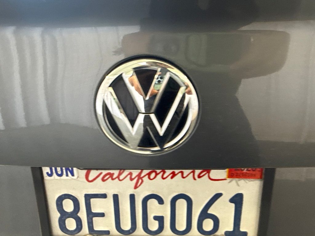 Thumbnail: 2019 Volkswagen Jetta - 17