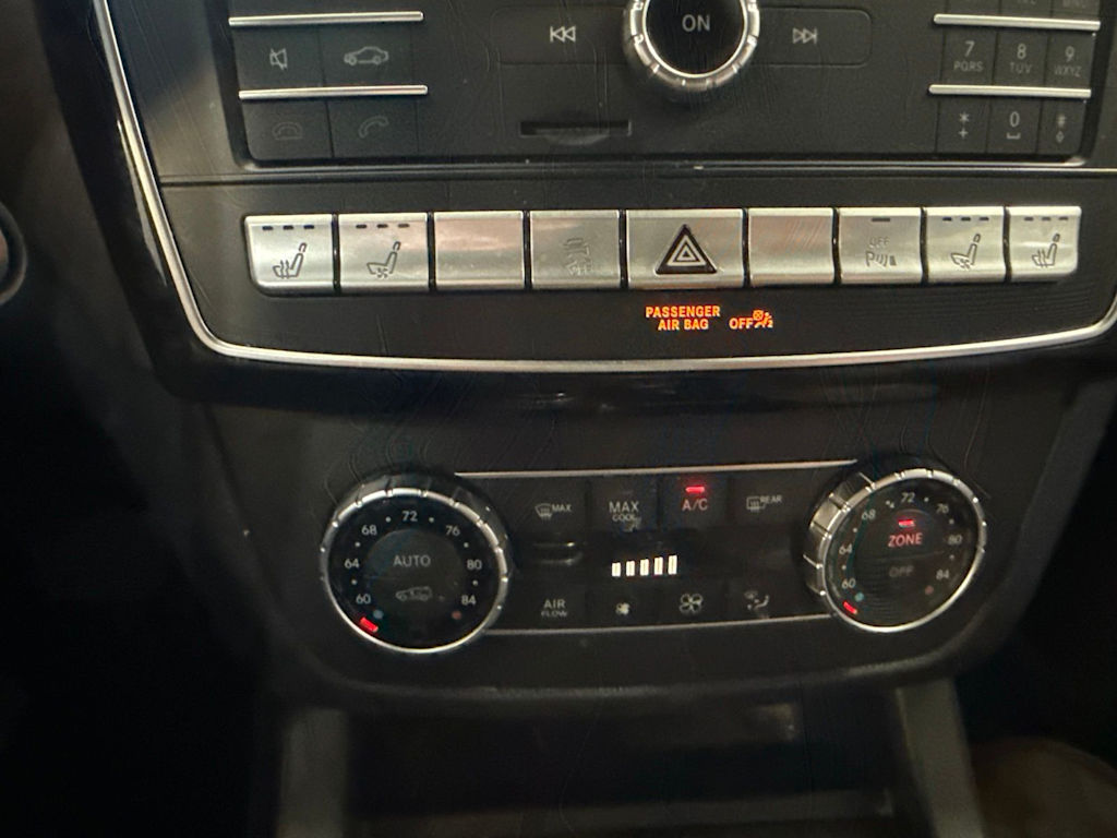 Thumbnail: 2016 Mercedes-Benz GLE - 28