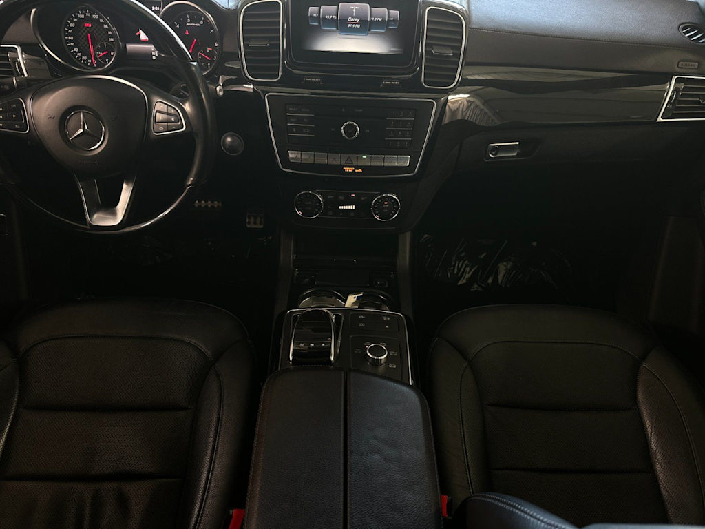 Thumbnail: 2018 Mercedes-Benz GLE - 2