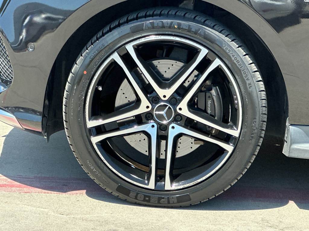 Thumbnail: 2018 Mercedes-Benz GLE - 8