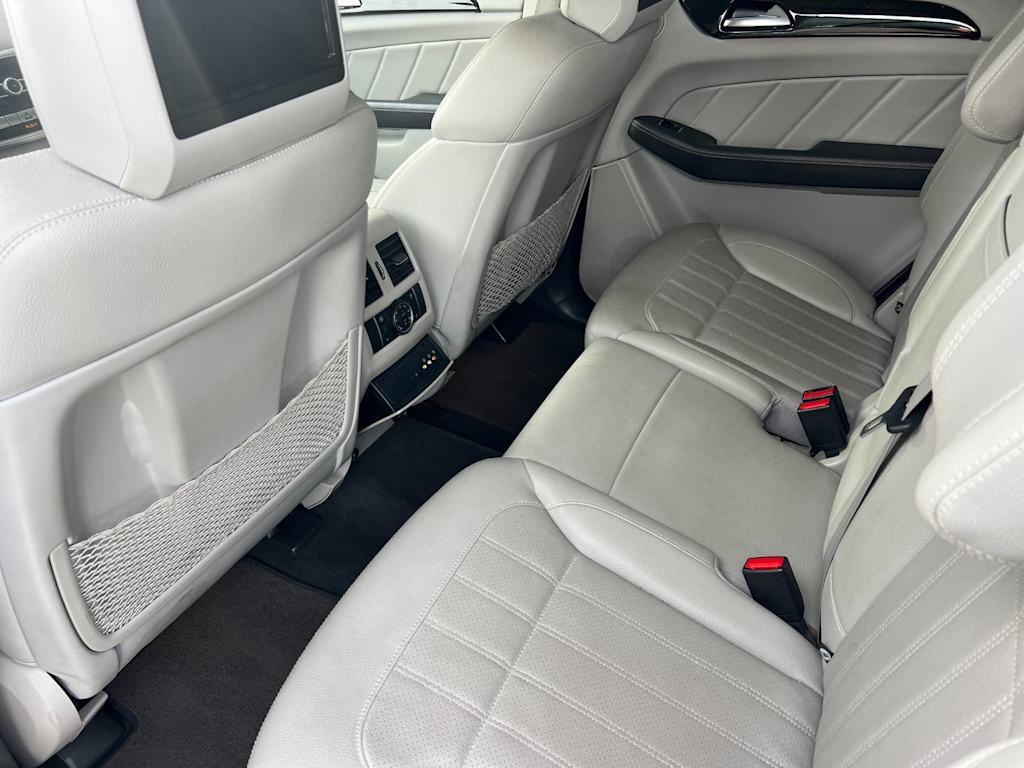 2015 Mercedes-Benz GL-Class GL 450 11