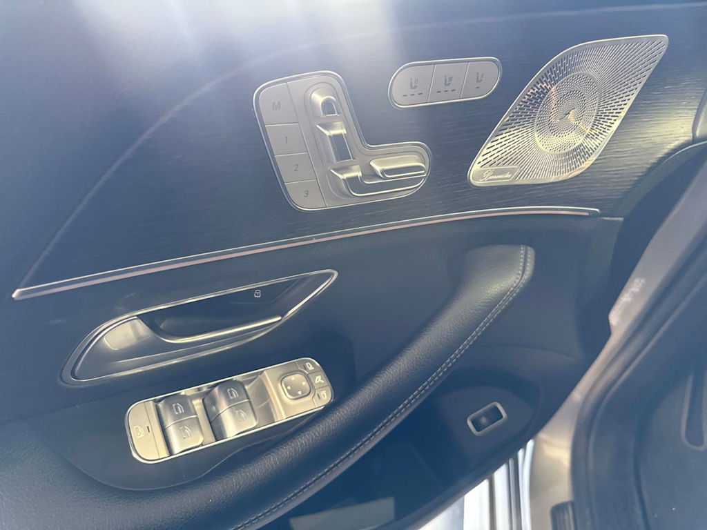 Thumbnail: 2022 Mercedes-Benz GLE - 23