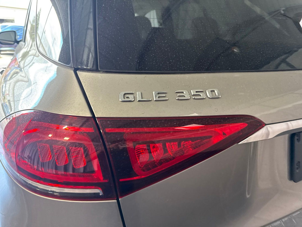 Thumbnail: 2022 Mercedes-Benz GLE - 19