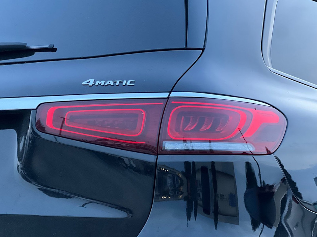 Thumbnail: 2022 Mercedes-Benz GLS - 37