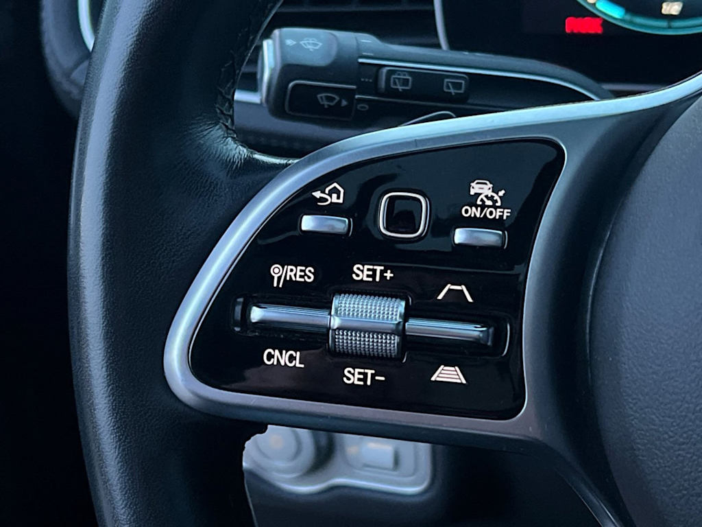 Thumbnail: 2022 Mercedes-Benz GLS - 34