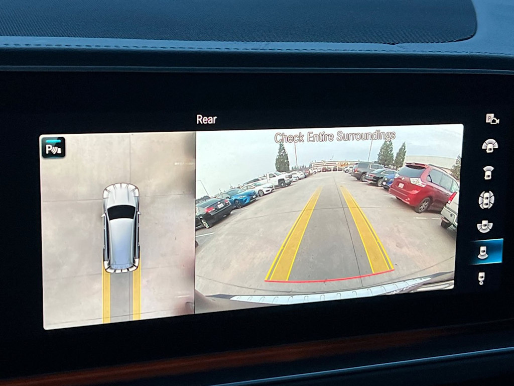 Thumbnail: 2022 Mercedes-Benz GLS - 25