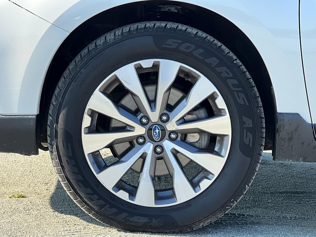 2018 Subaru Outback 3.6R Touring 8