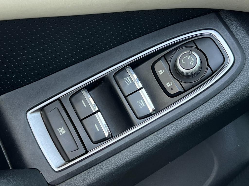 Thumbnail: 2021 Subaru Ascent - 24