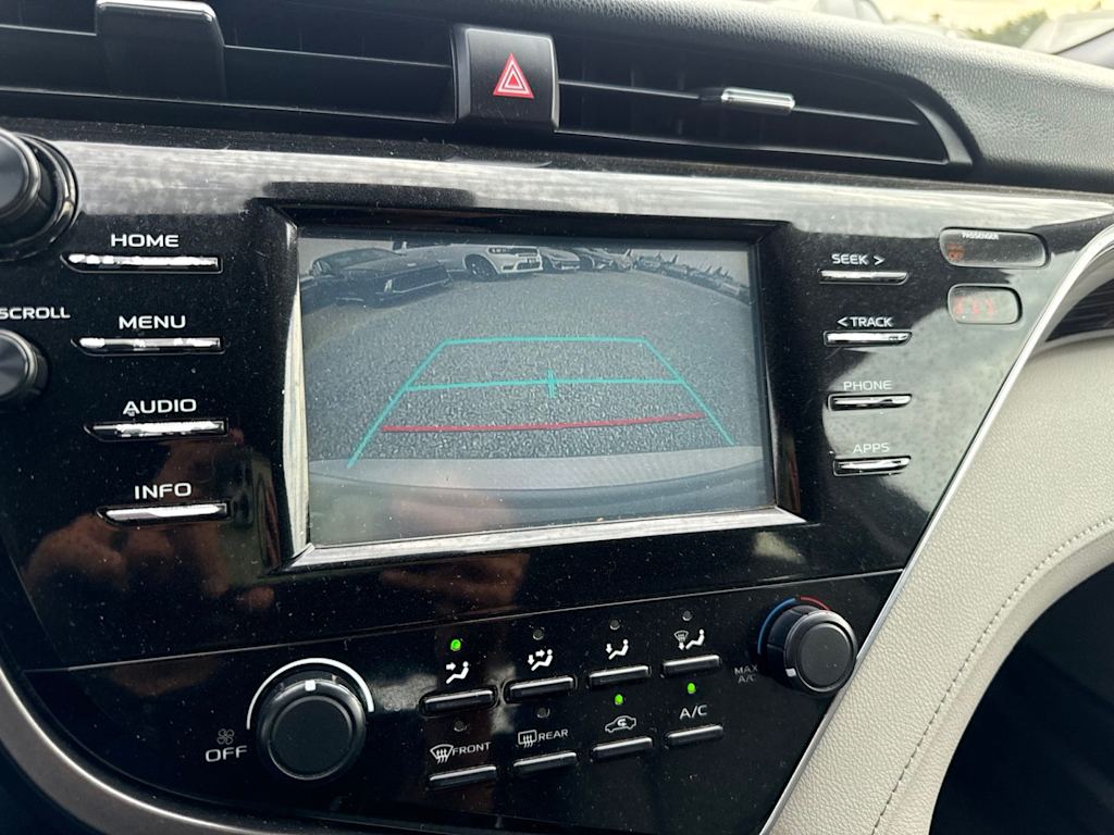 Thumbnail: 2018 Toyota Camry - 27