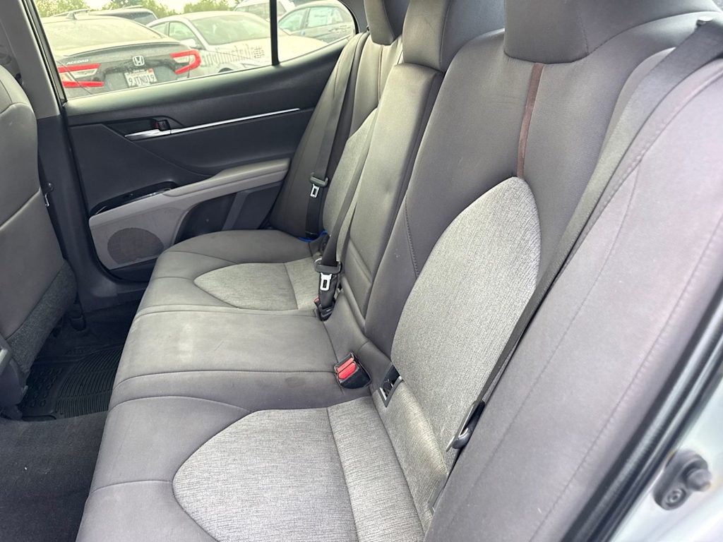 Thumbnail: 2018 Toyota Camry - 19