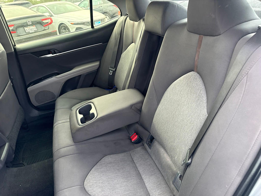 Thumbnail: 2018 Toyota Camry - 9