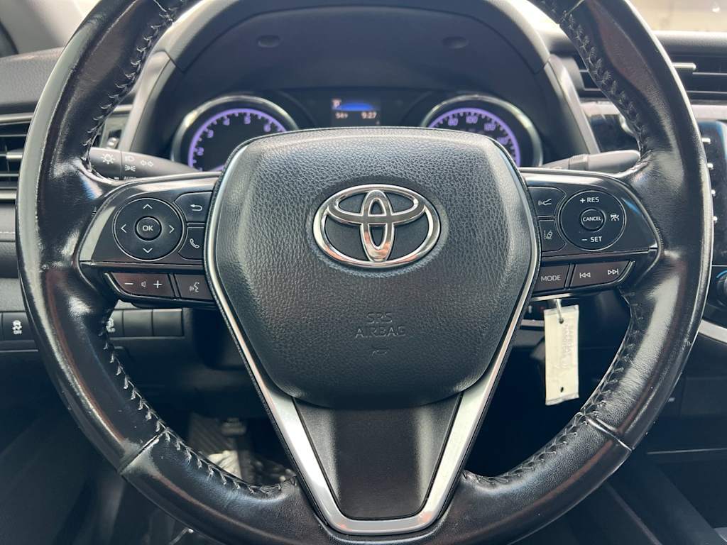 2019 Toyota Camry SE 26