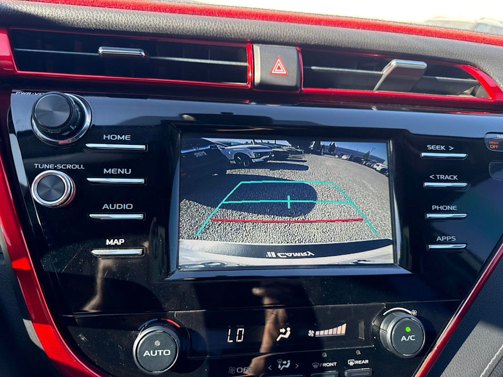 Thumbnail: 2019 Toyota Camry - 29