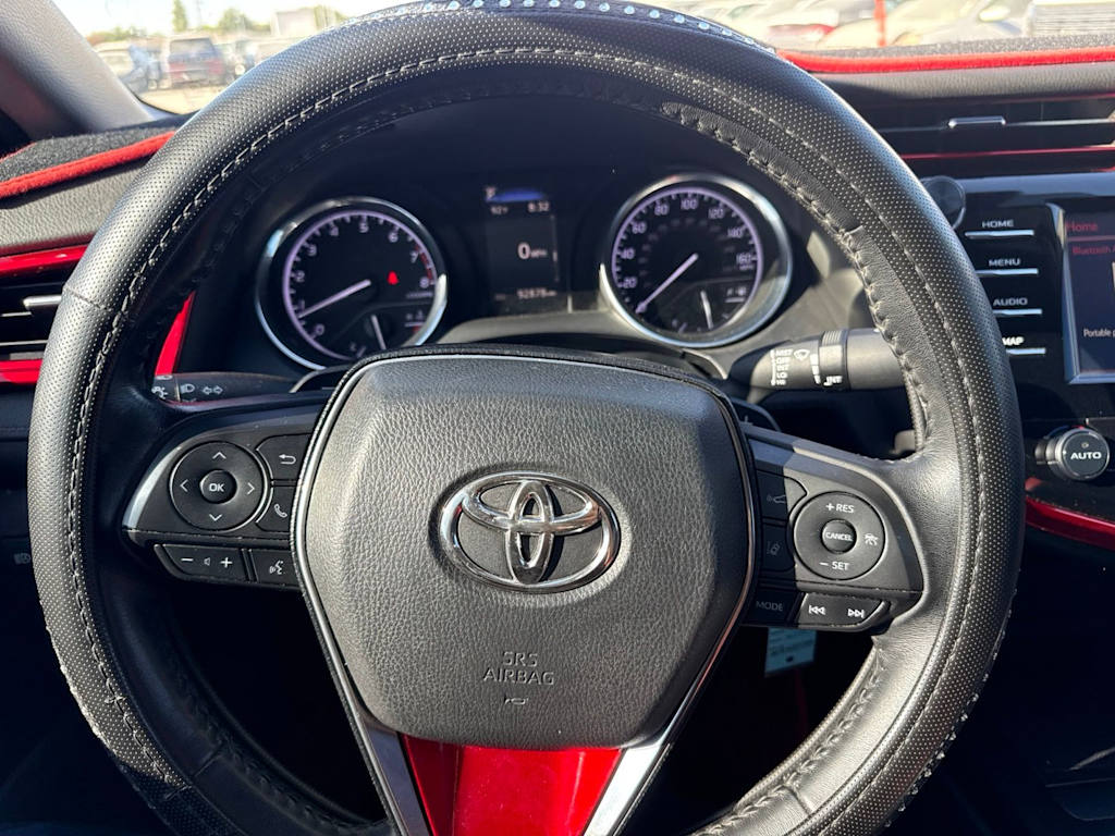 Thumbnail: 2019 Toyota Camry - 25