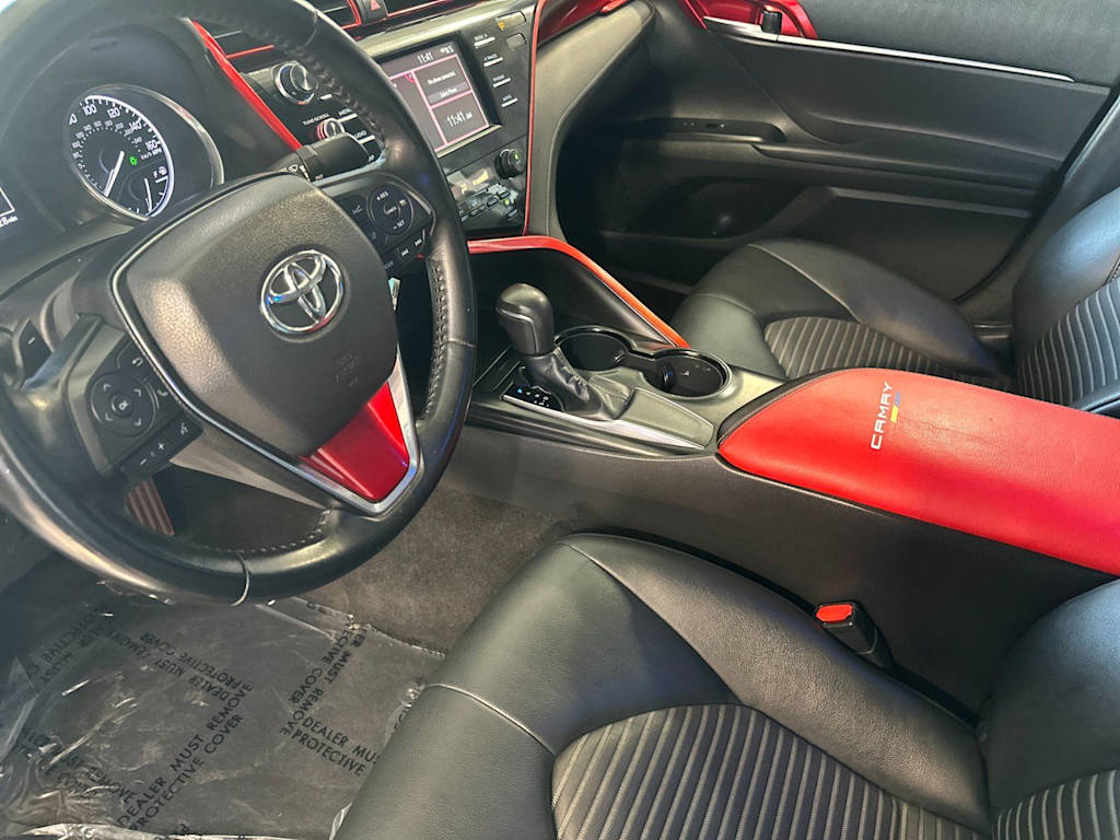Thumbnail: 2019 Toyota Camry - 9