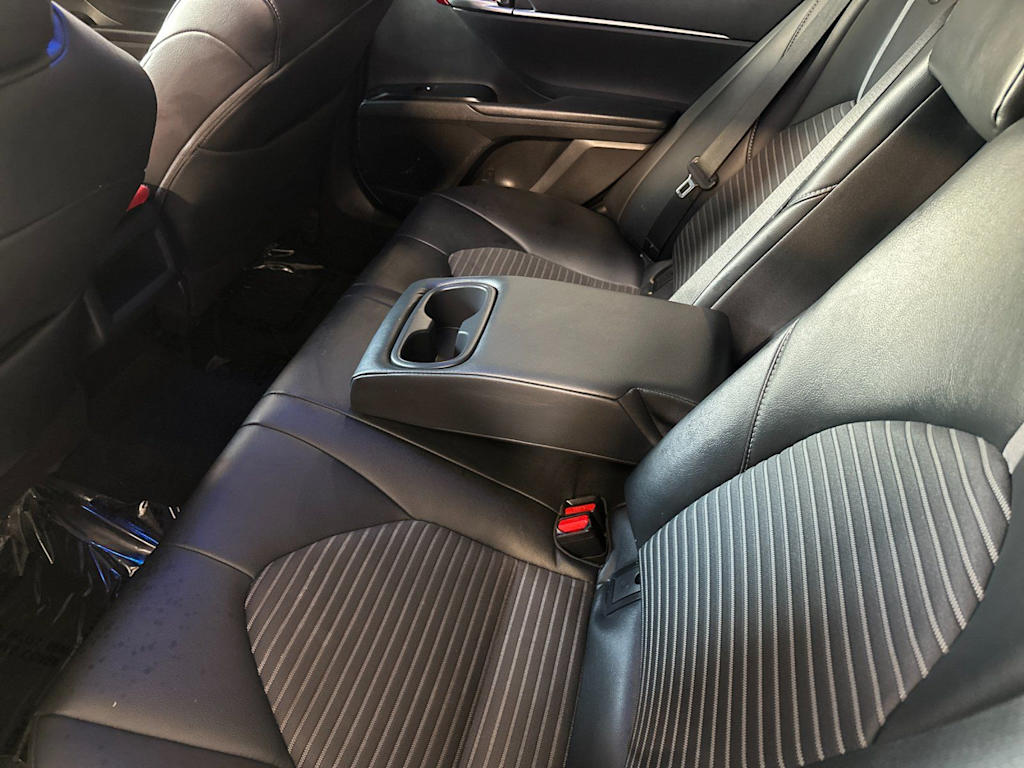 Thumbnail: 2019 Toyota Camry - 12