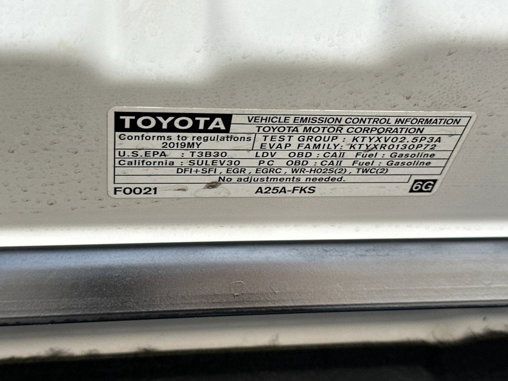Thumbnail: 2019 Toyota Camry - 17