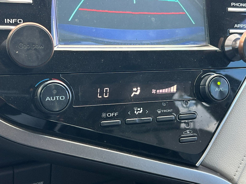 Thumbnail: 2018 Toyota Camry - 25