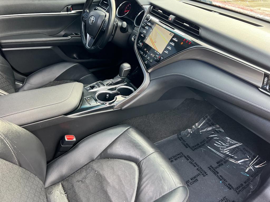 2019 Toyota Camry XSE 12