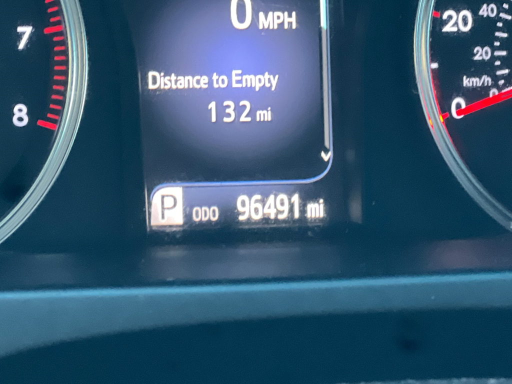 Thumbnail: 2016 Toyota Camry - 27