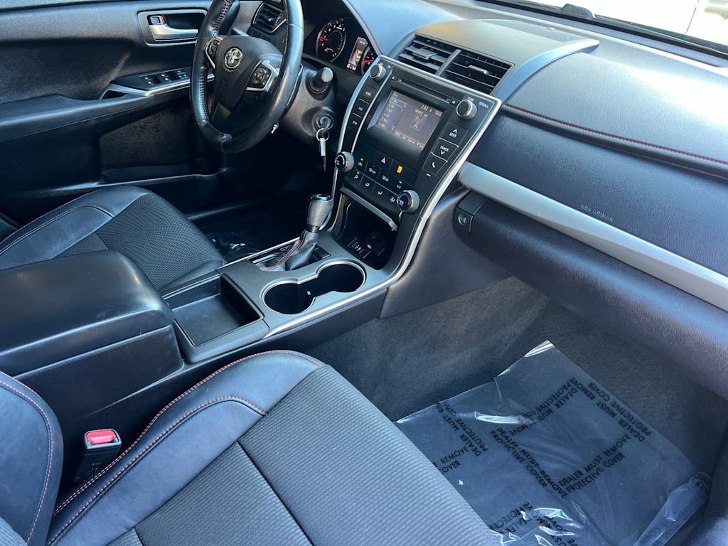 Thumbnail: 2016 Toyota Camry - 13