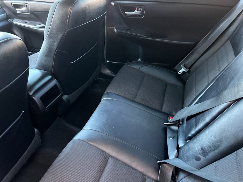 Thumbnail: 2016 Toyota Camry - 11