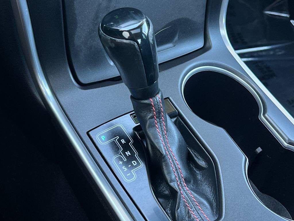 Thumbnail: 2015 Toyota Camry - 14