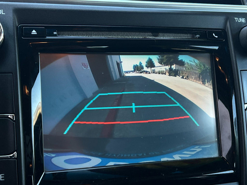 Thumbnail: 2015 Toyota Camry - 24