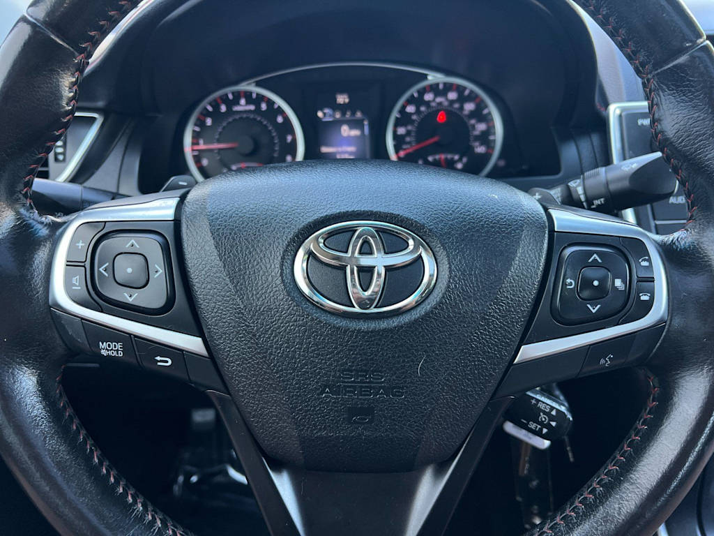 Thumbnail: 2015 Toyota Camry - 26