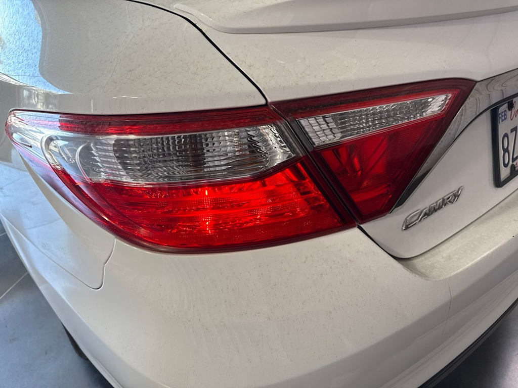 Thumbnail: 2016 Toyota Camry - 20
