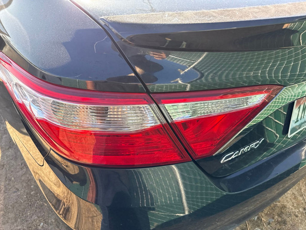 Thumbnail: 2015 Toyota Camry - 18