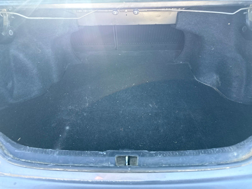 Thumbnail: 2015 Toyota Camry - 12