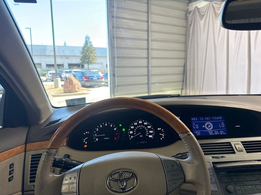 Thumbnail: 2005 Toyota Avalon - 11