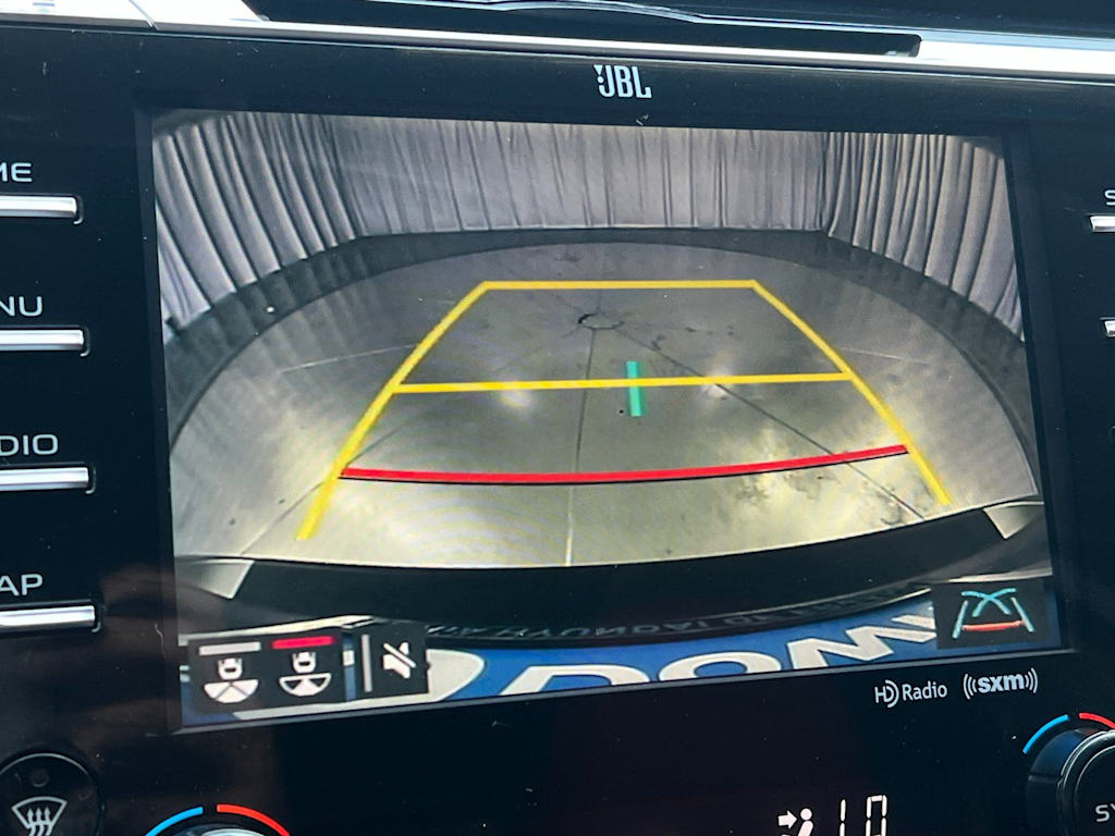 Thumbnail: 2019 Toyota Camry - 24