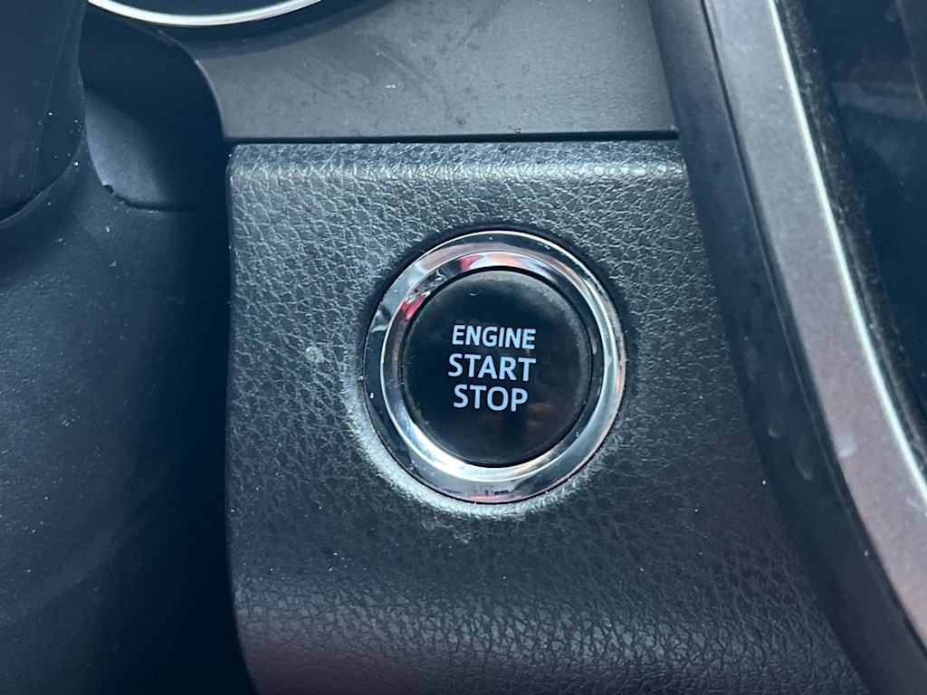 Thumbnail: 2019 Toyota Camry - 26