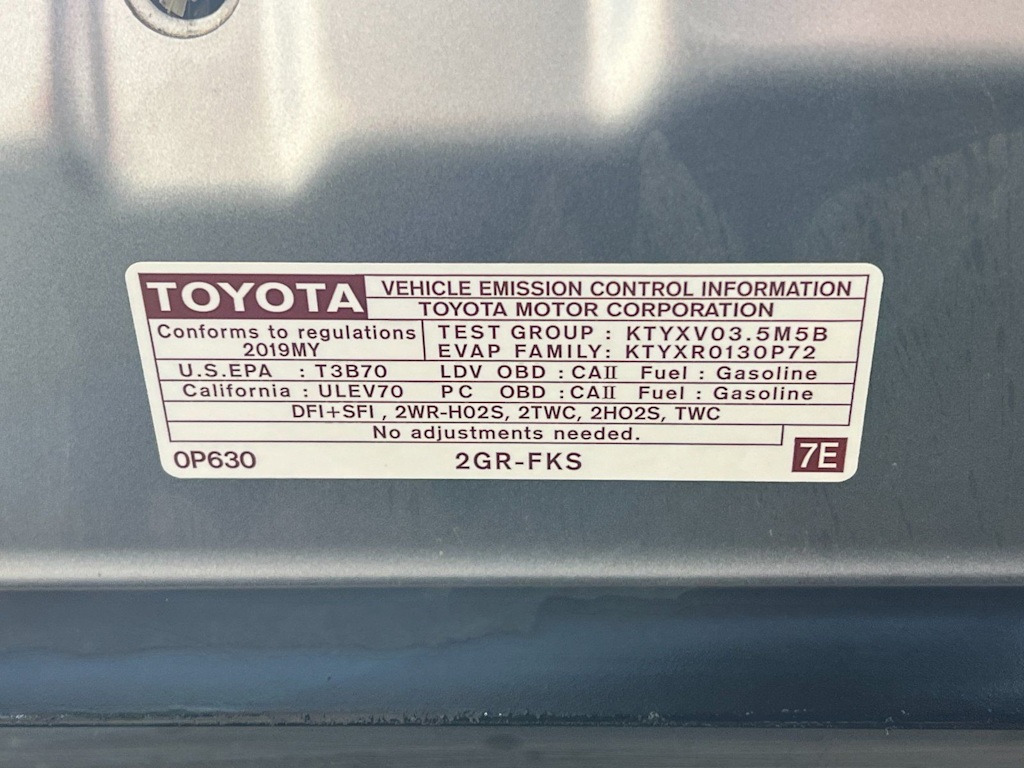 Thumbnail: 2019 Toyota Camry - 17