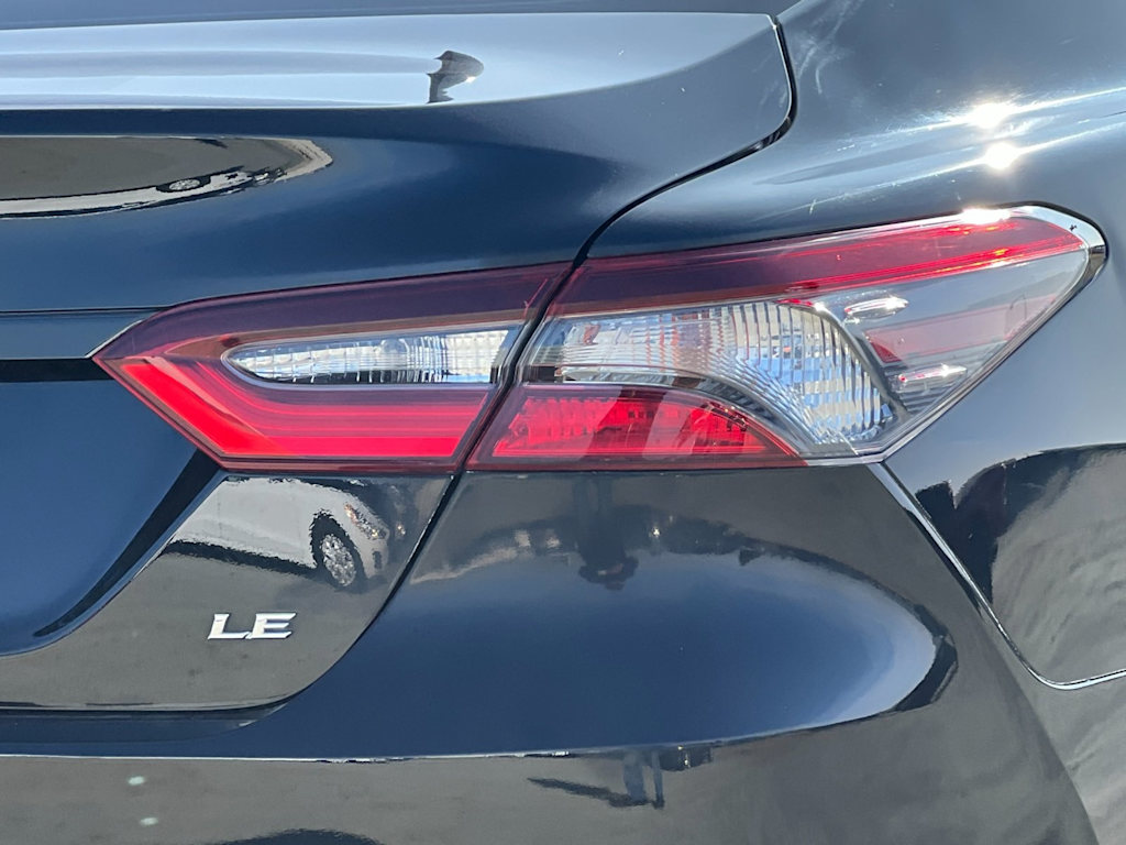 2022 Toyota Camry LE 28