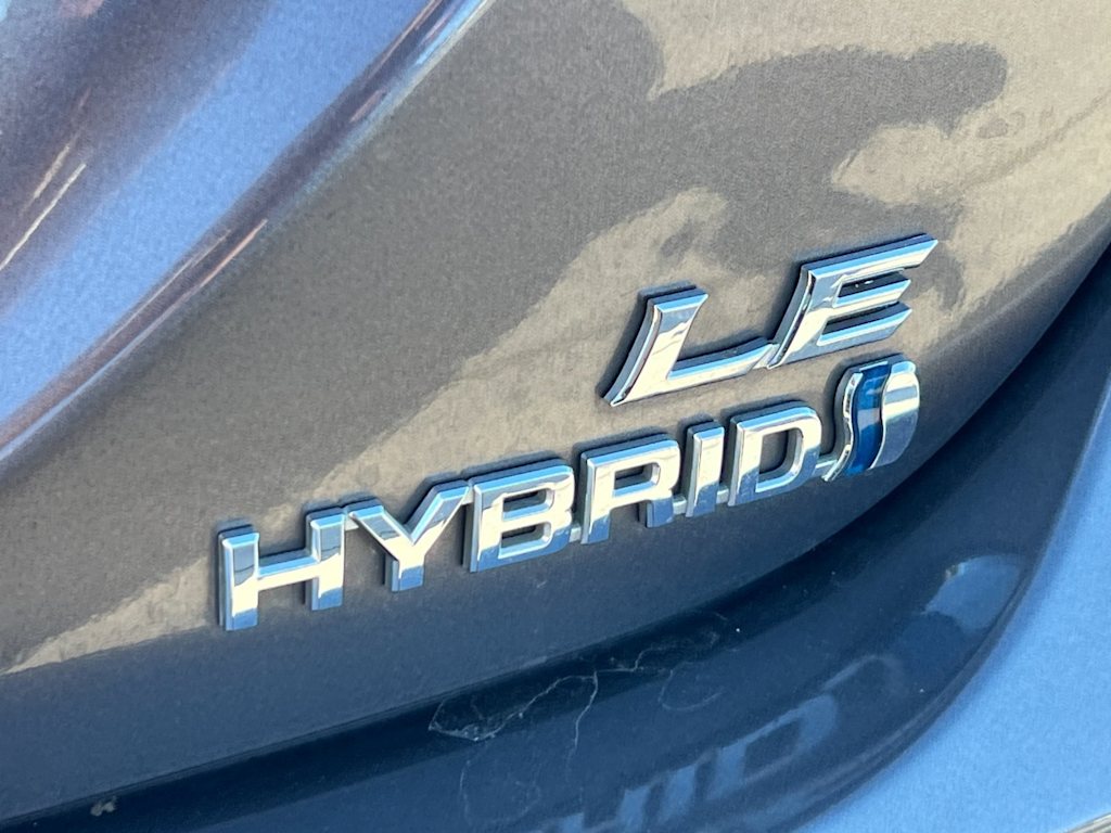 Thumbnail: 2022 Toyota Camry - 7