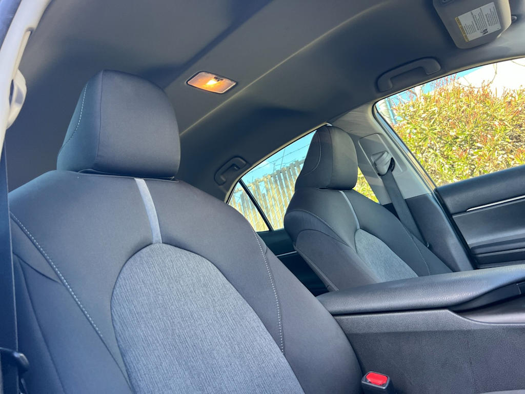 Thumbnail: 2022 Toyota Camry - 10