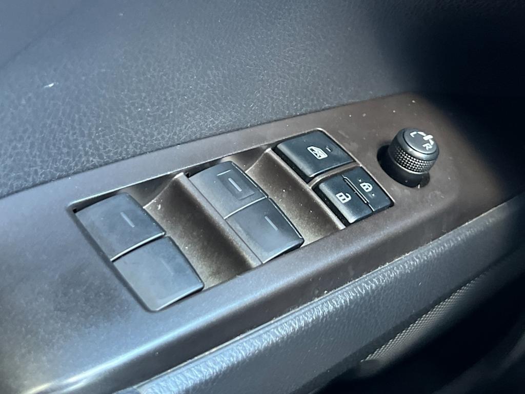 Thumbnail: 2022 Toyota Camry - 23