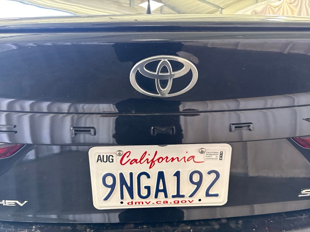Thumbnail: 2025 Toyota Camry - 21