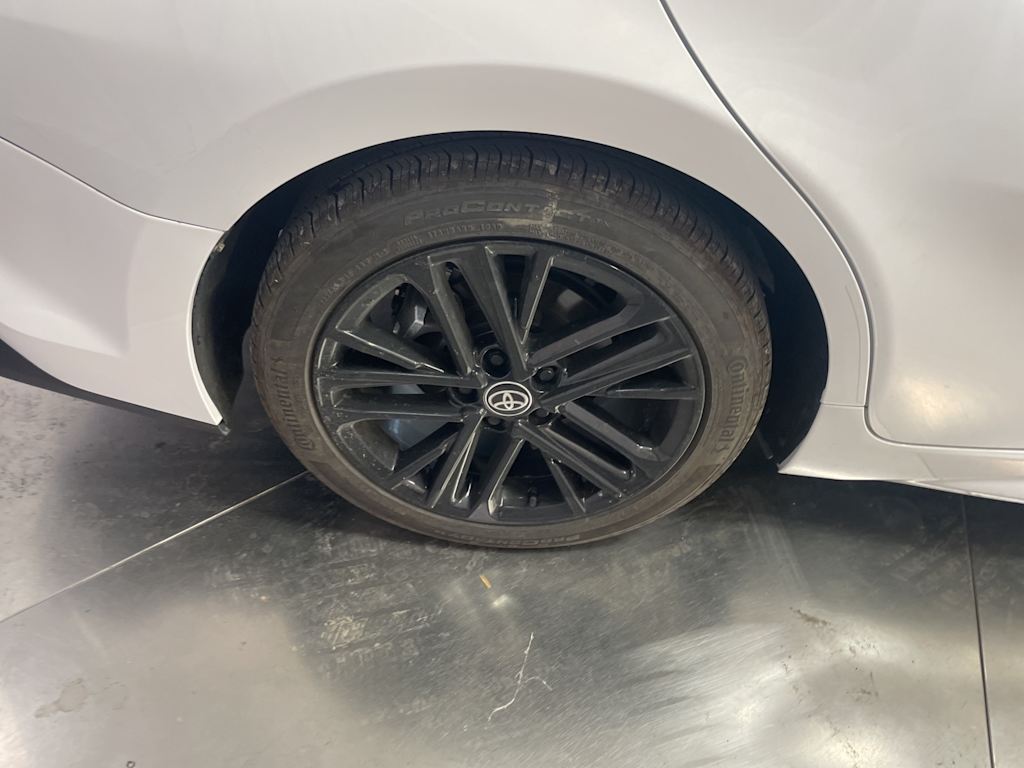 Thumbnail: 2025 Toyota Camry - 21