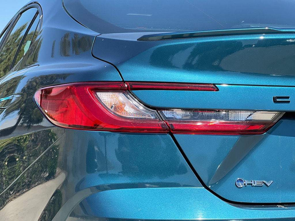 Thumbnail: 2025 Toyota Camry - 29
