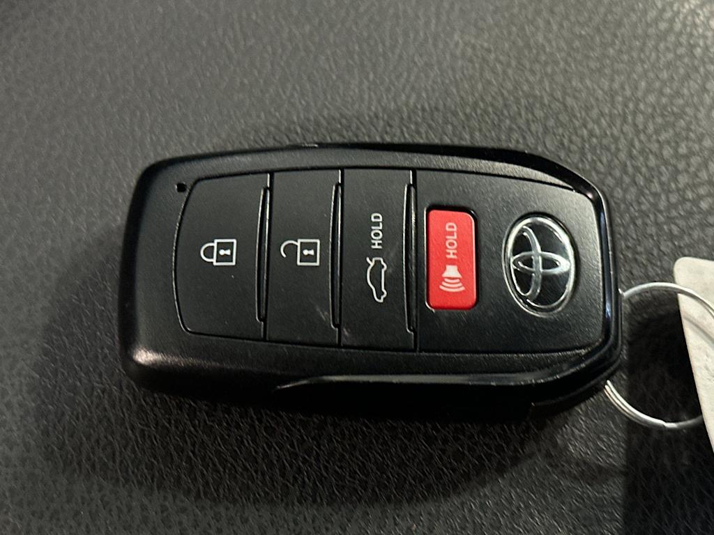Thumbnail: 2025 Toyota Camry - 17