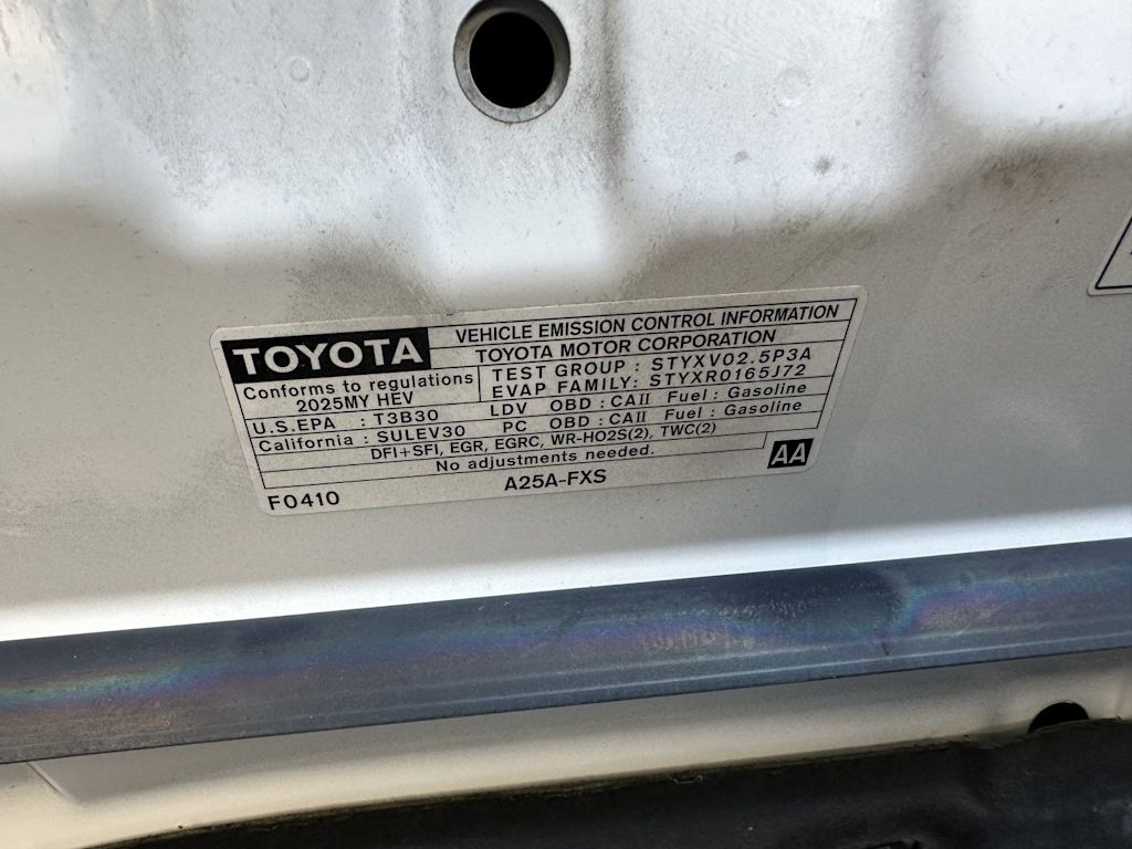 Thumbnail: 2025 Toyota Camry - 18