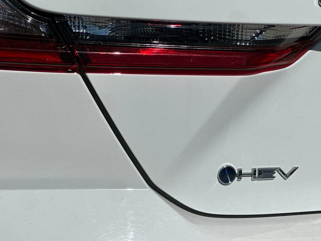 Thumbnail: 2025 Toyota Camry - 7