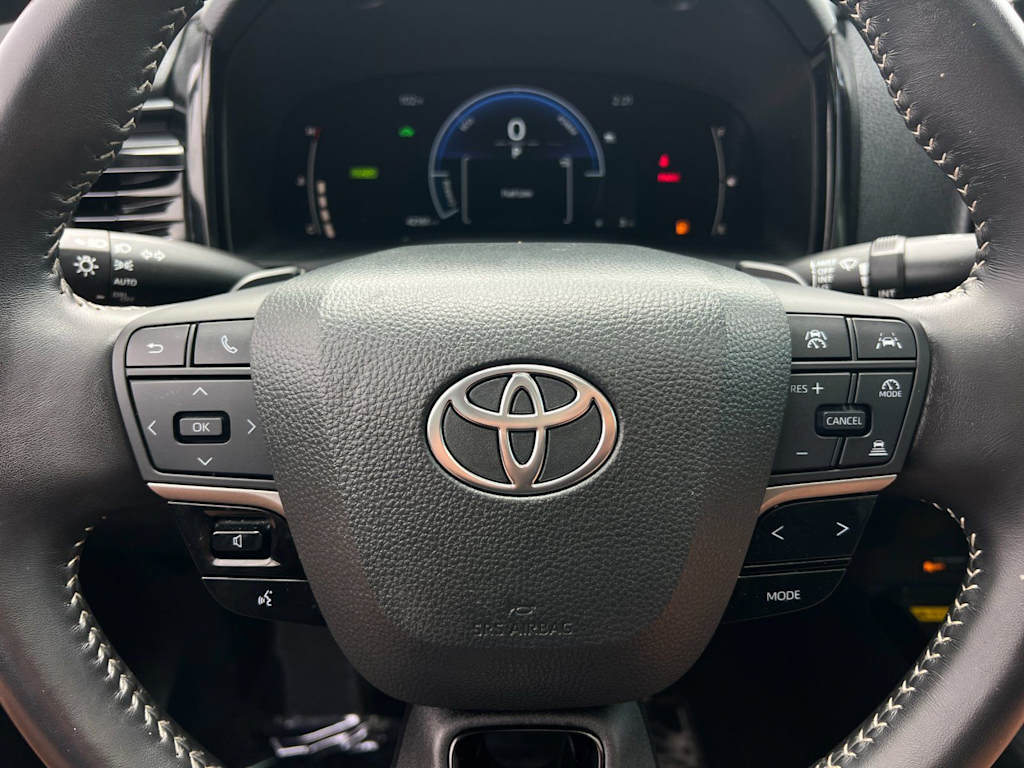 Thumbnail: 2025 Toyota Camry - 27